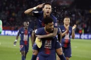  巴黎圣日耳曼主场完胜，稳固法甲榜首位置