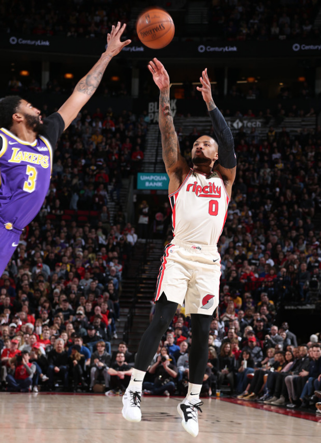 锡安复出首战贡献两双,鹈鹕击败开拓者结束连败  锡安复出首战贡献两双,鹈鹕击败开拓者结束连败