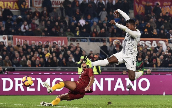 罗马客场先拔头筹,闪电反击奠定比赛基调  罗马客场先拔头筹,闪电反击奠定比赛基调